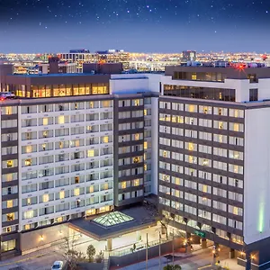 4* Hotel Holiday International Airport By Ihg